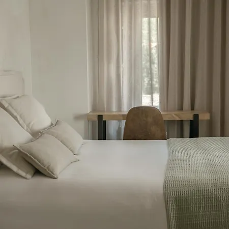 Hotell Soadro Do Zezere - Rural E Restaurante Valhelhas