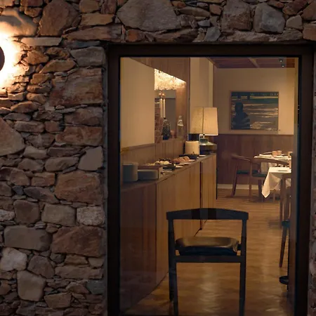 Hotell Soadro Do Zezere - Rural E Restaurante