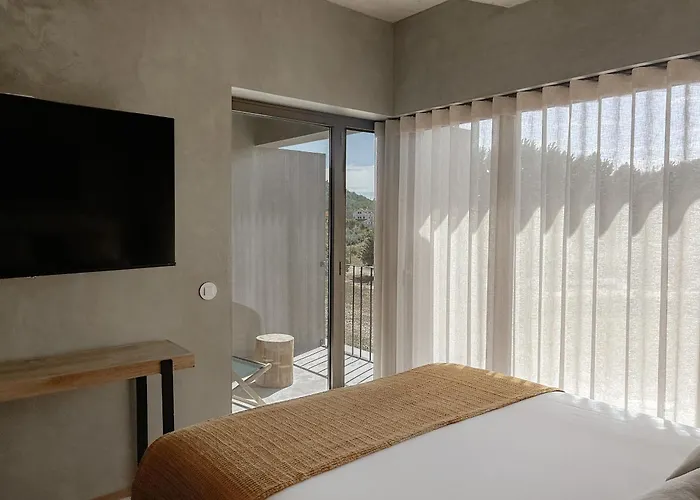 Hotel Soadro Do Zezere - Rural E Restaurante